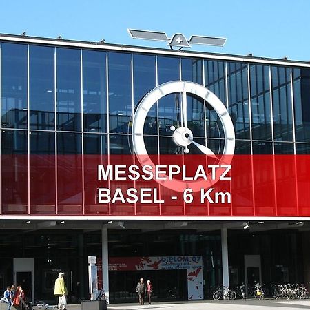 Hotel Restaurant Tivoli - Basel Airport Huningue Exteriör bild